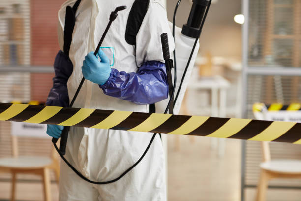 Professional Biohazard technician working in Larkspur, CO